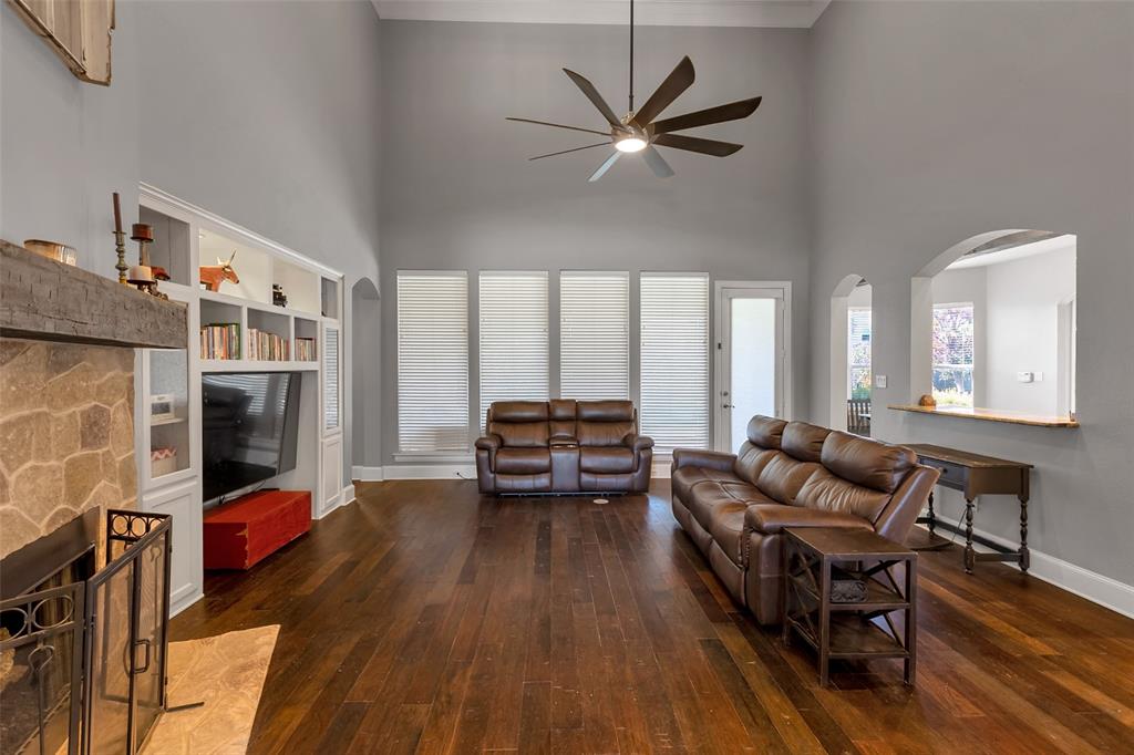 LAKE HIGHLANDS @ LAKE RAY HUBBARD - Residential