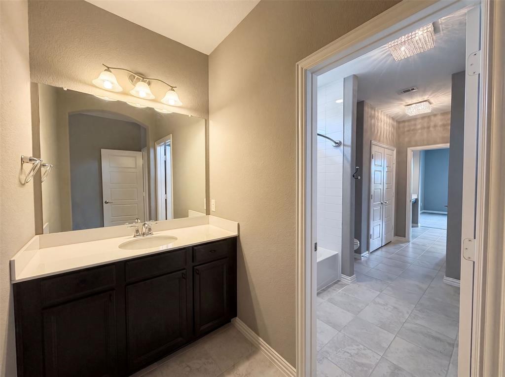 Bridges Las Colinas Ph 3 - Residential
