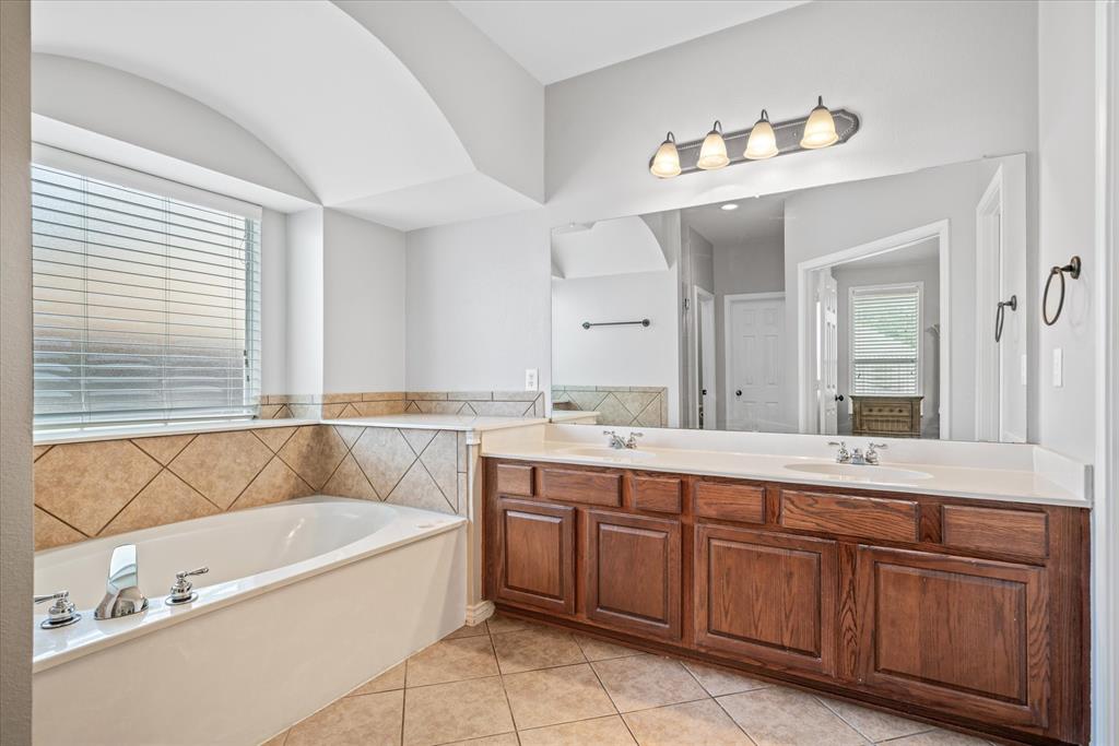 Grand Heritage Club - Residential