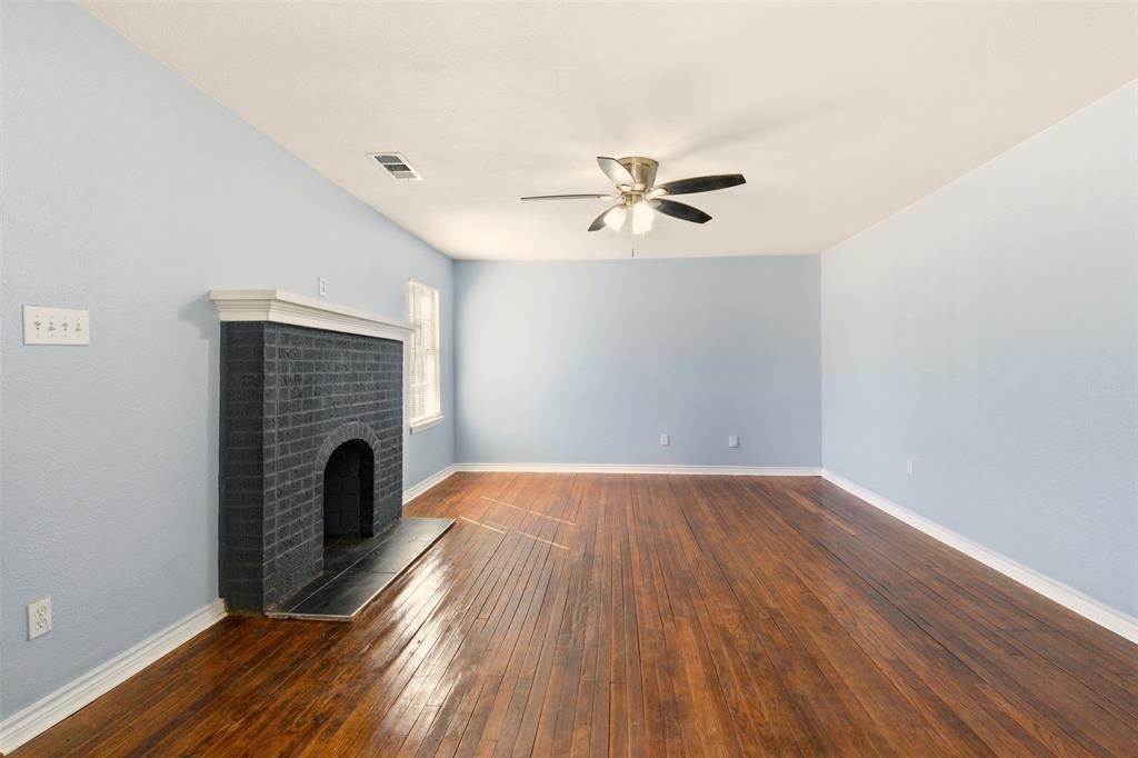 Hollowbrook - Residential