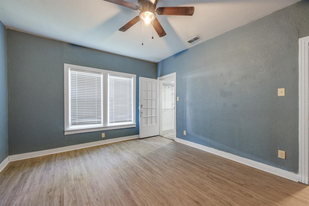 Jalonick 1st - Residential