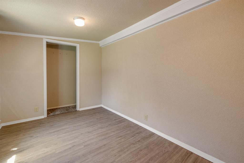 Jalonick 1st - Residential