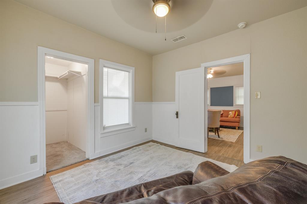 Jalonick 1st - Residential