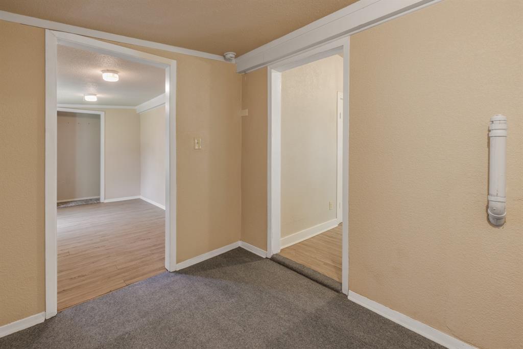 Jalonick 1st - Residential