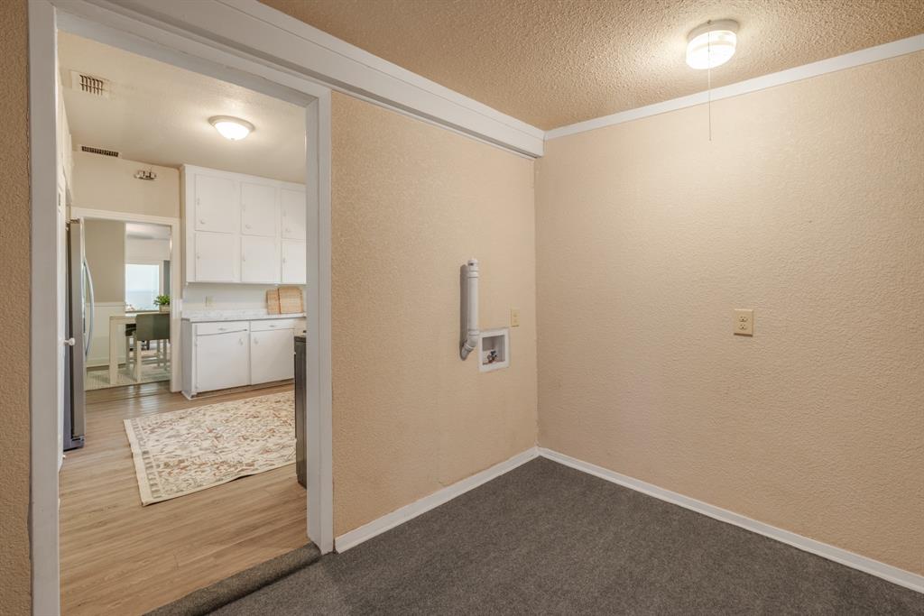 Jalonick 1st - Residential