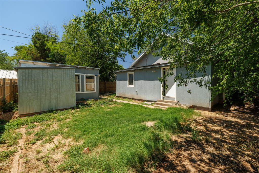 Jalonick 1st - Residential