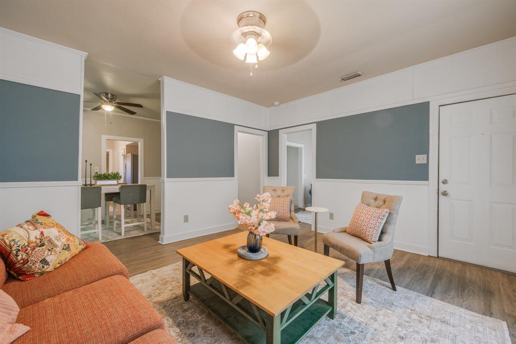 Jalonick 1st - Residential