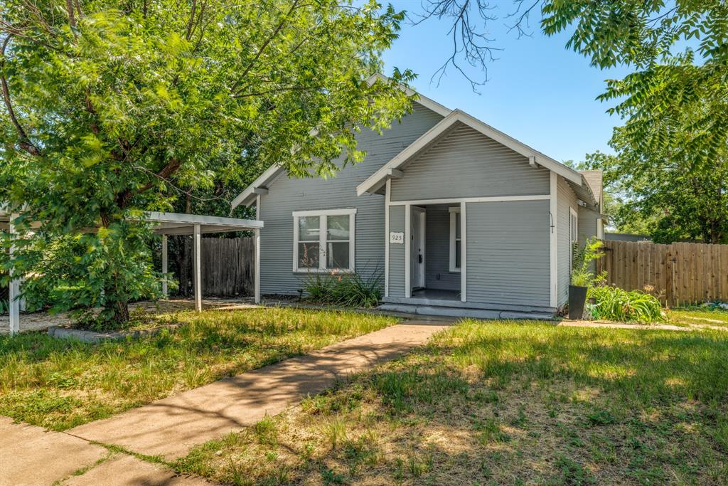 Jalonick 1st - Residential