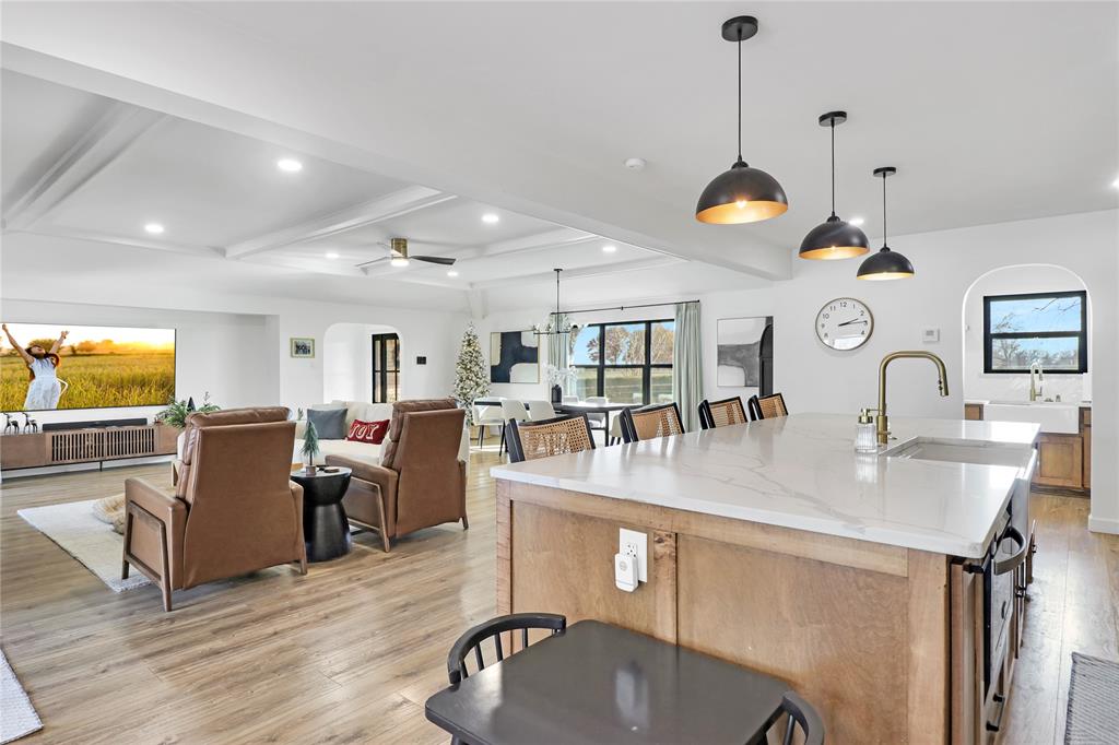 Moore Lonson - Residential