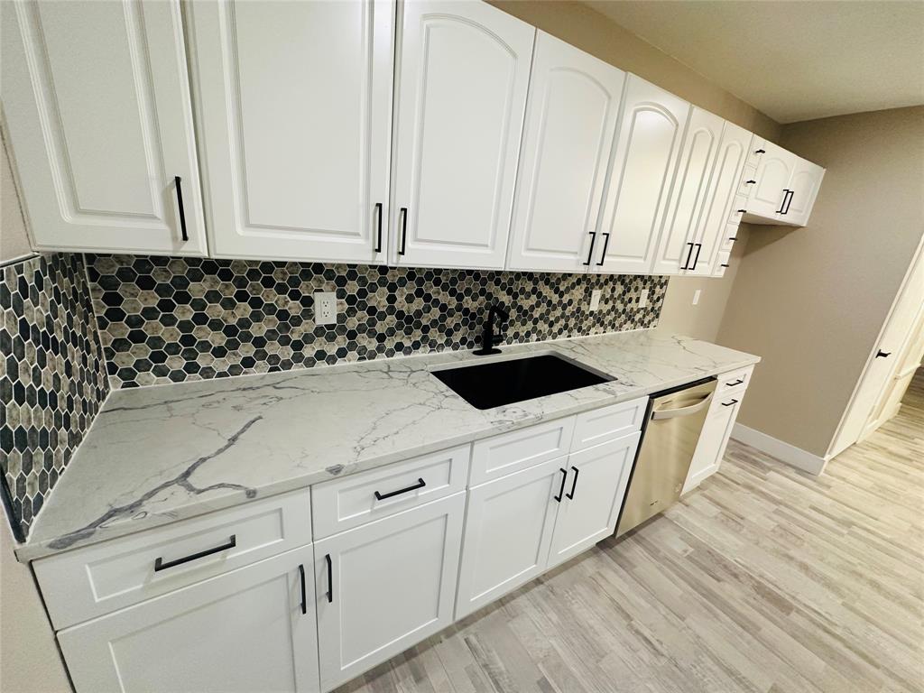 TRAILWOOD 6 - Residential