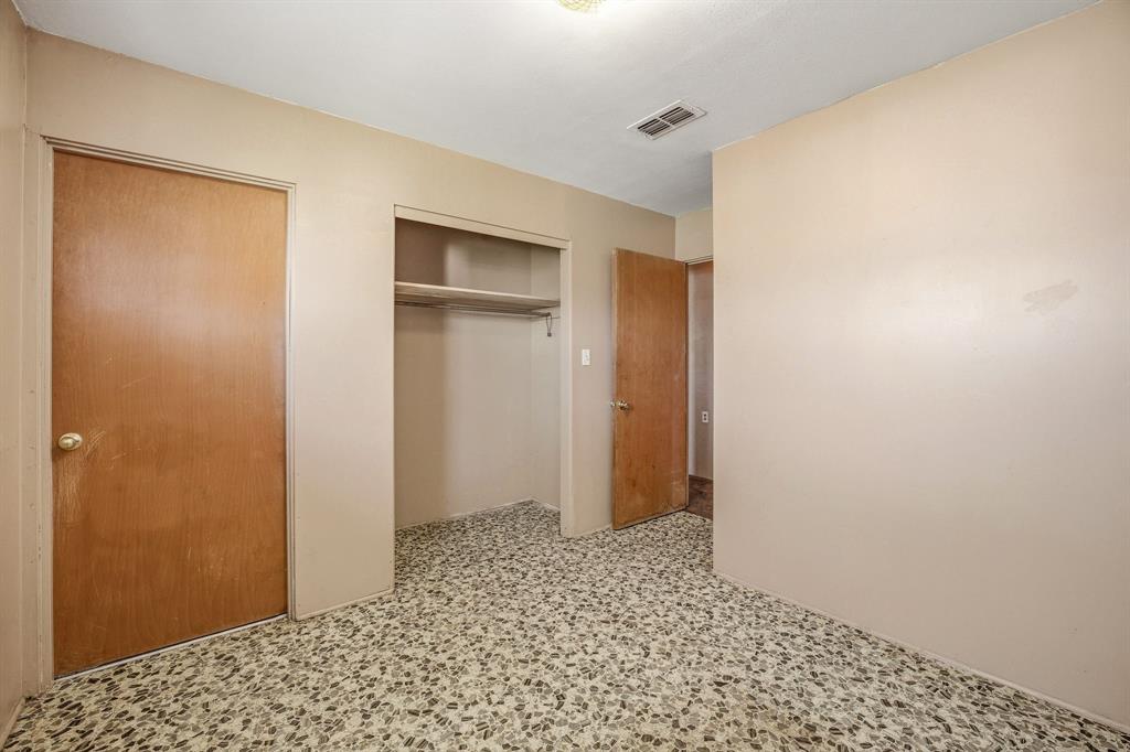 ORIG DELEON, BLOCK 19, LOT 14 PT OF, ACRES .0, (T - Residential