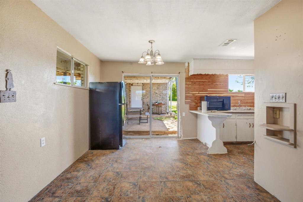 ORIG DELEON, BLOCK 19, LOT 14 PT OF, ACRES .0, (T - Residential
