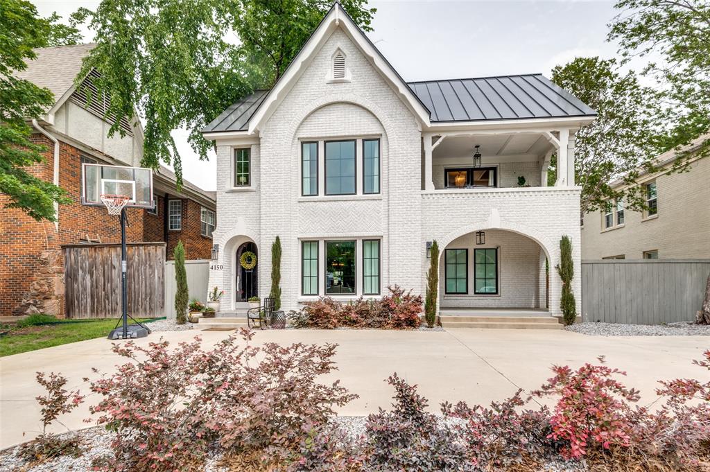Full Duplex in walking distance to HP Village, Bradfield Elementary & HP YMCA.  Recent updates throughout including new roof, fabulous redone kitchens & baths, replaced windows & doors, improved plumbing, tankless water heaters, resurfaced wood floors, new lighting fixtures & fresh paint inside & out!
Tenant in upstairs unit pays $3,800 with lease ending April 30th.  Don't miss this outstanding opportunity!