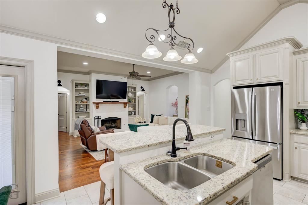 Jamestowne - Residential