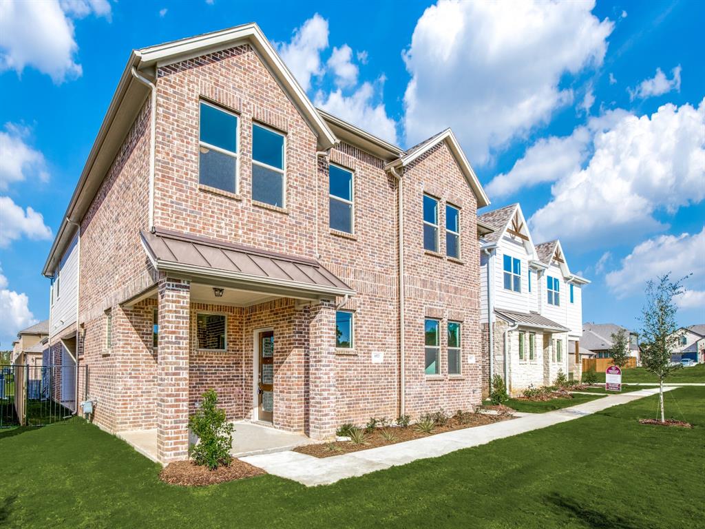 Red Eagle Place - Residential