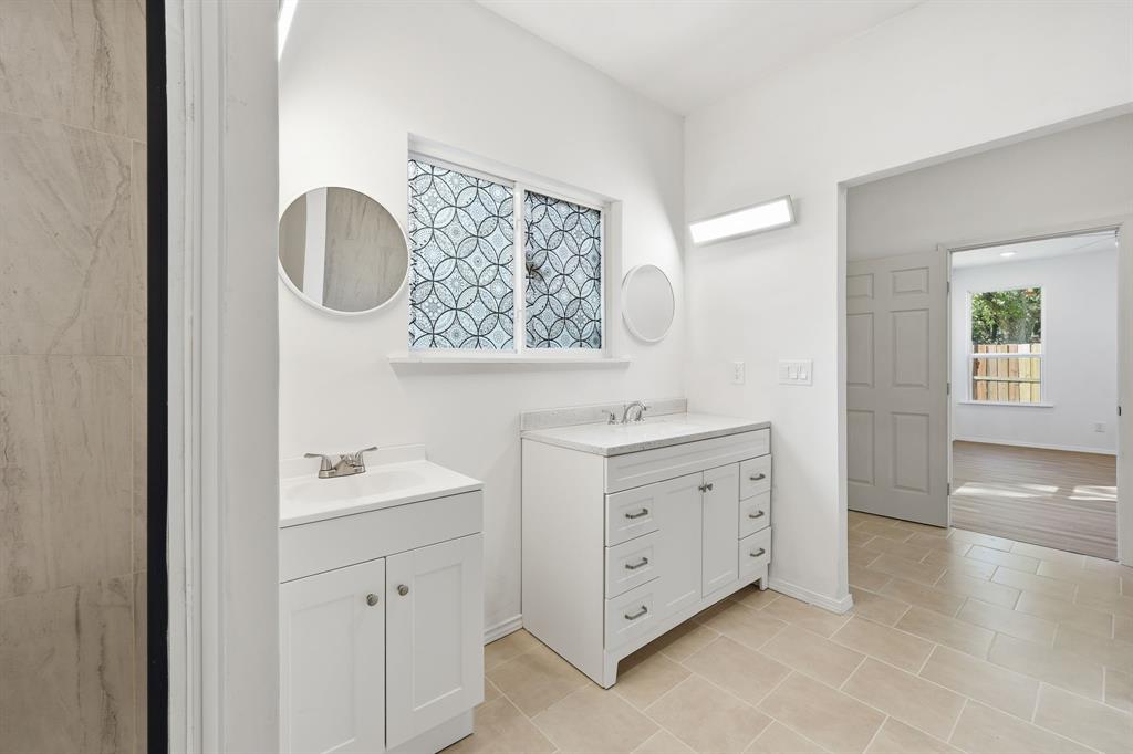 Oak Lakes - Residential