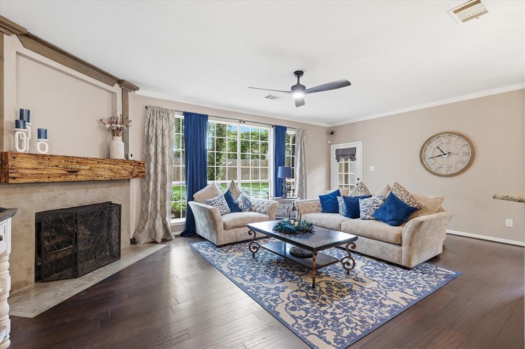Lakes Of Highland Oaks The - Residential
