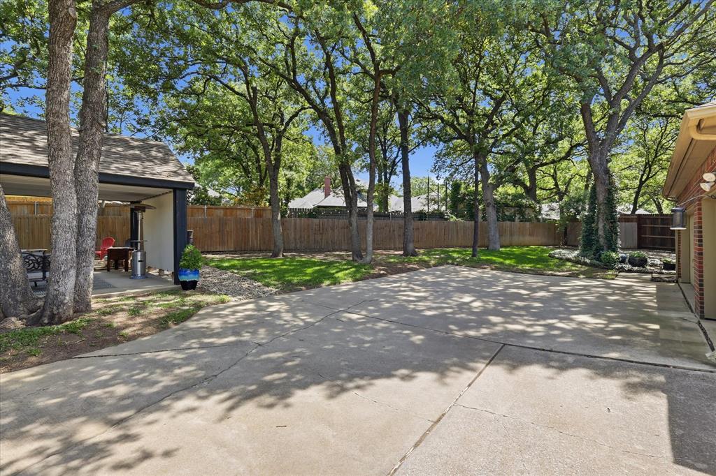 Lakes Of Highland Oaks The - Residential