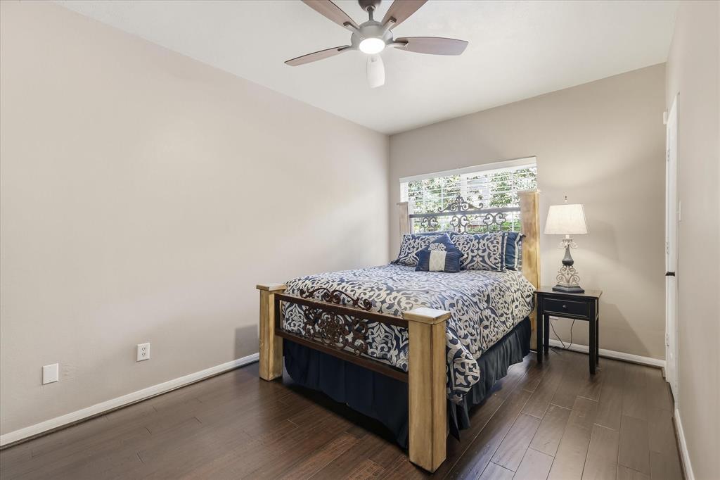 Lakes Of Highland Oaks The - Residential