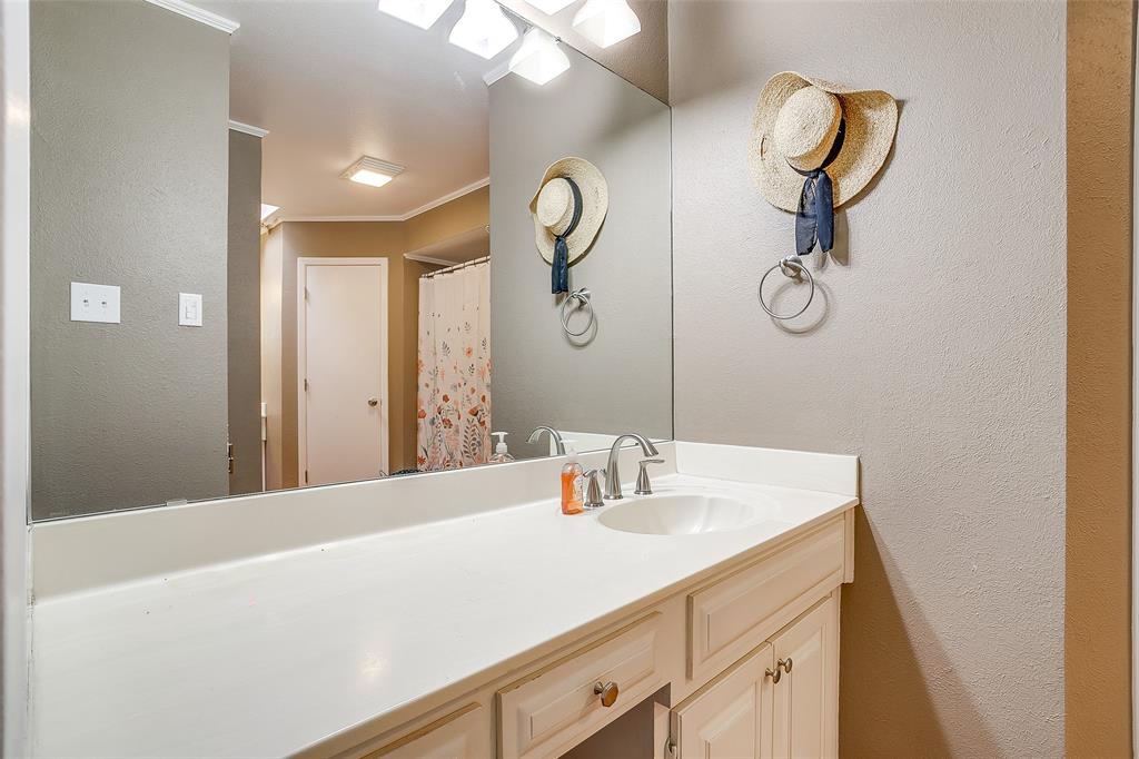Royal Oaks - Residential