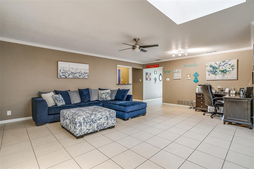 Royal Oaks - Residential