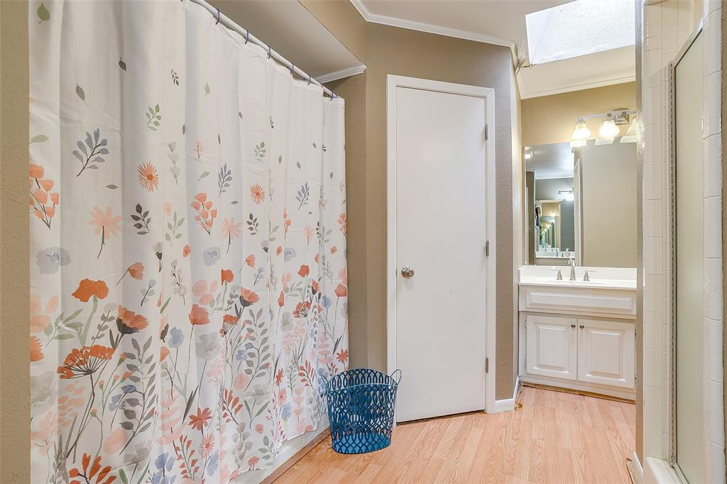 Royal Oaks - Residential