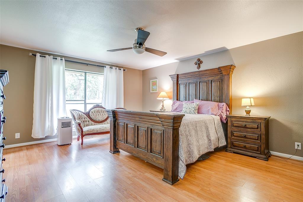 Royal Oaks - Residential