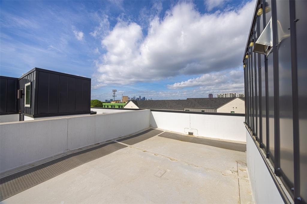 5615 Bryan Parkway Condo - Residential