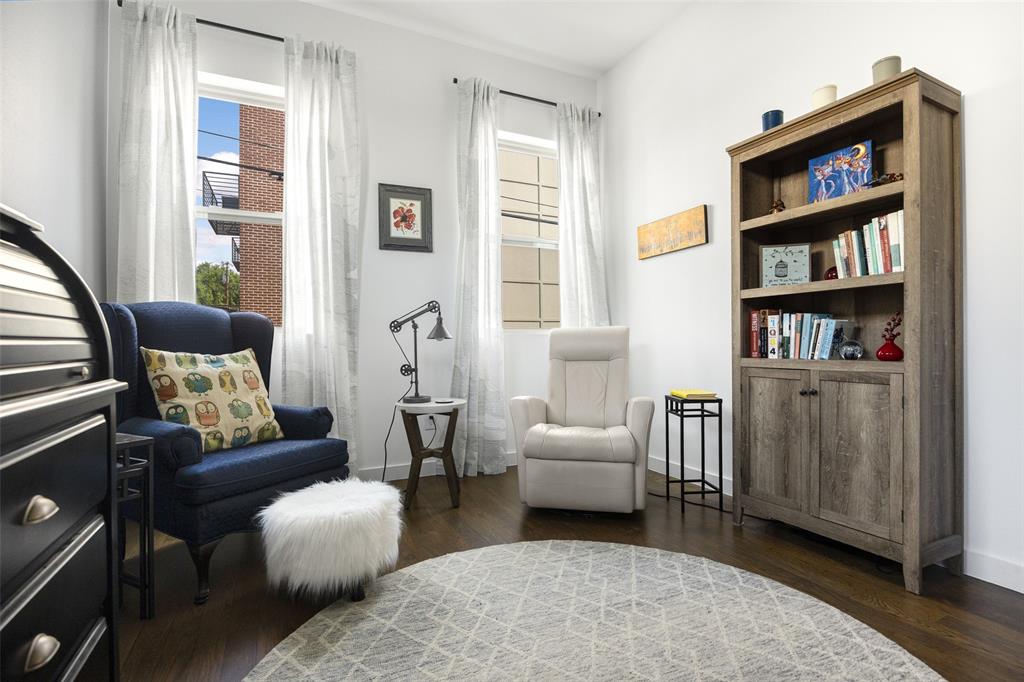 5615 Bryan Parkway Condo - Residential