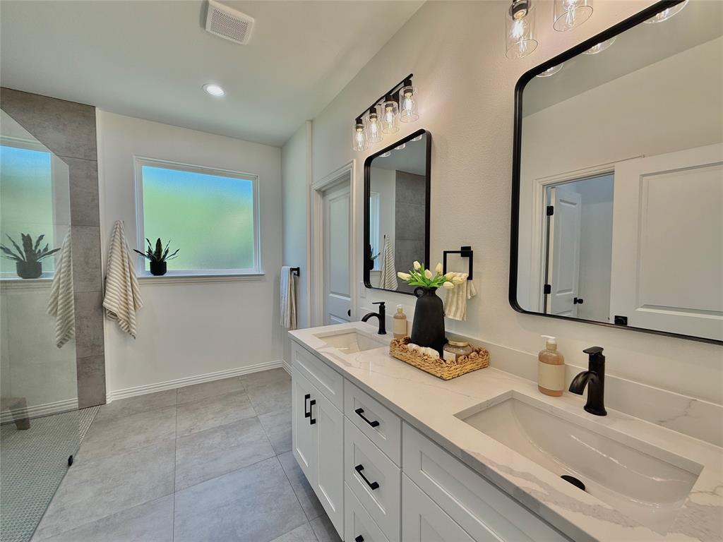 Canyon Creek - Residential