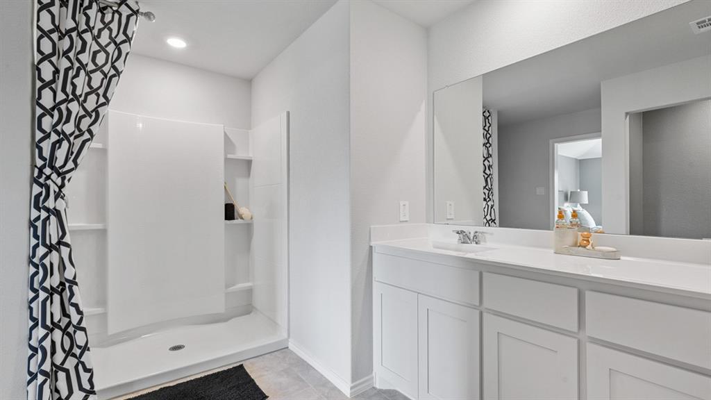 Townes Landing - D.R. Horton - Residential