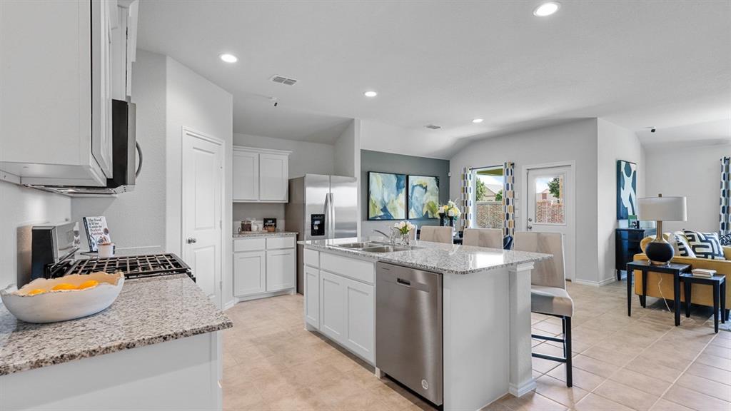 Townes Landing - D.R. Horton - Residential