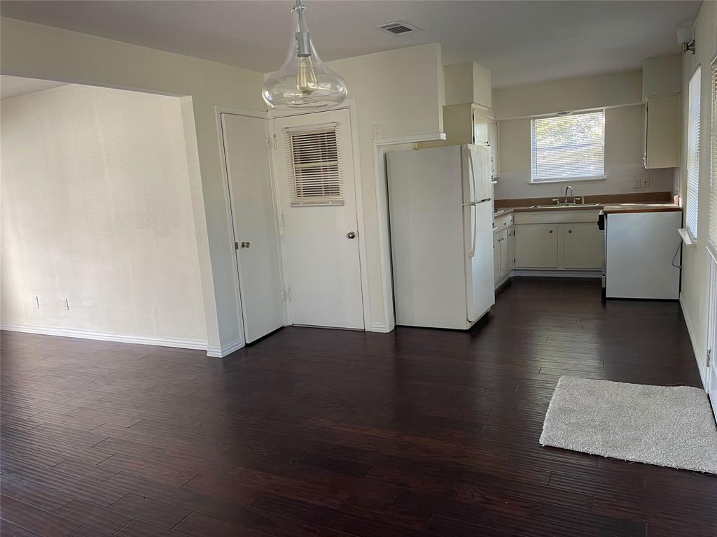 Ridgecrest 06 - Residential