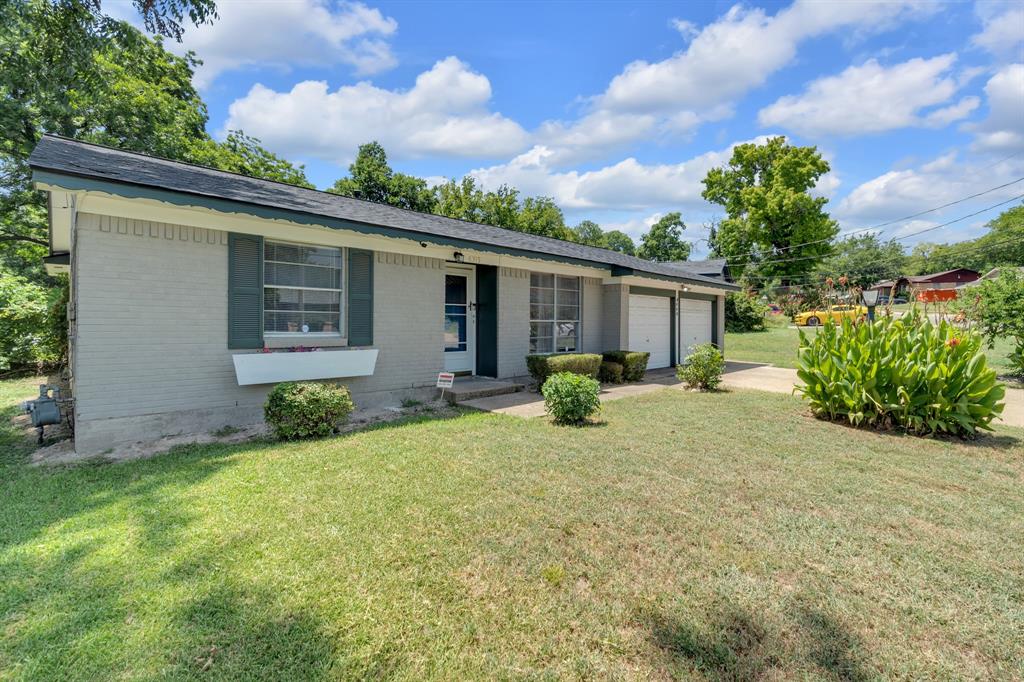 Singing Hills - Residential