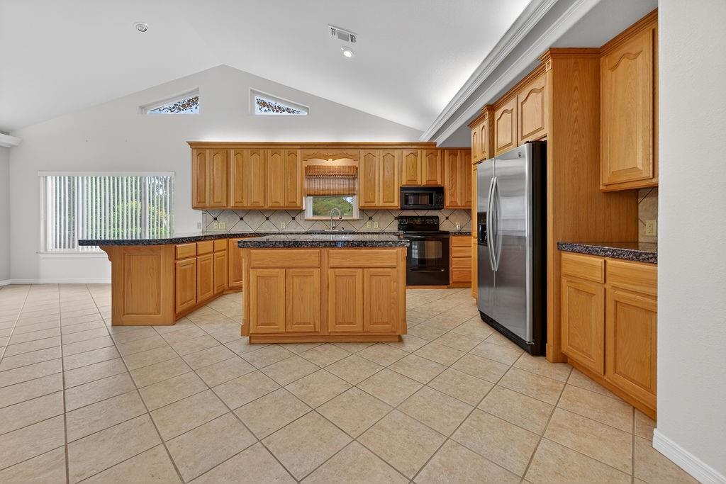 Lakefront Shores - Residential
