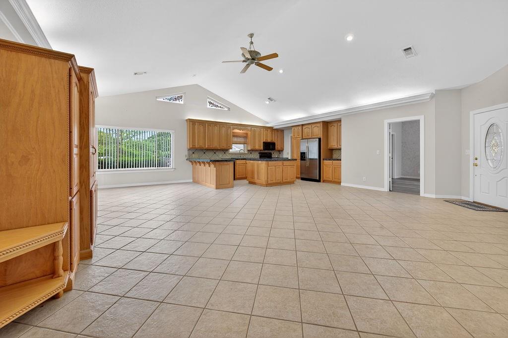 Lakefront Shores - Residential