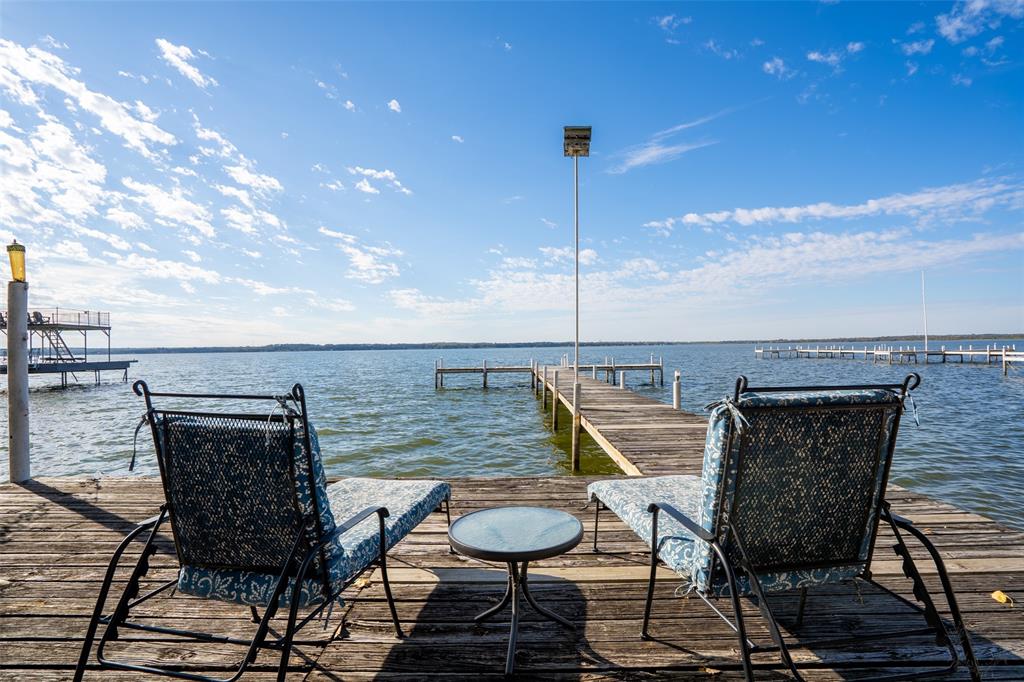 Chart House Condo The - Residential