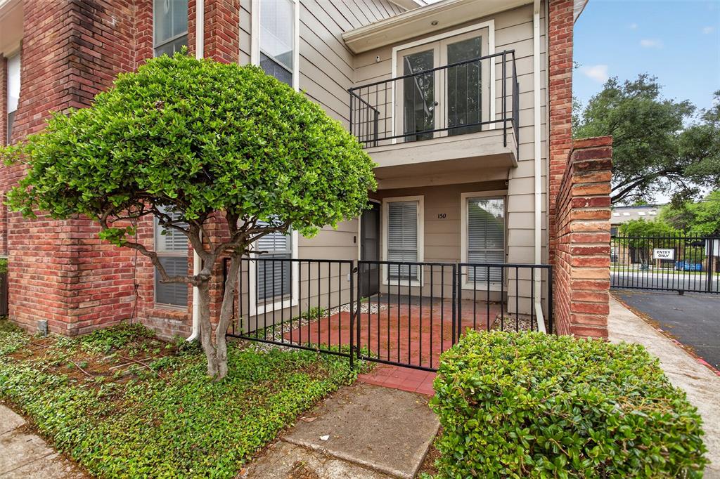 HOLLY PARK CONDOS - Residential