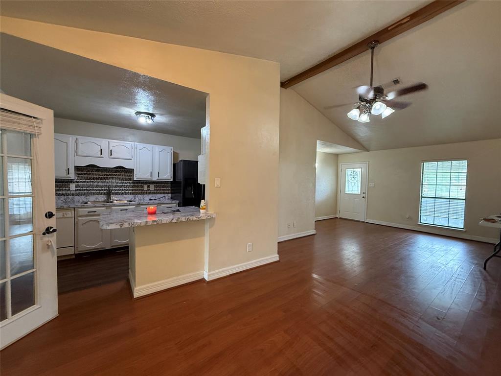 South Lake 3 - Residential