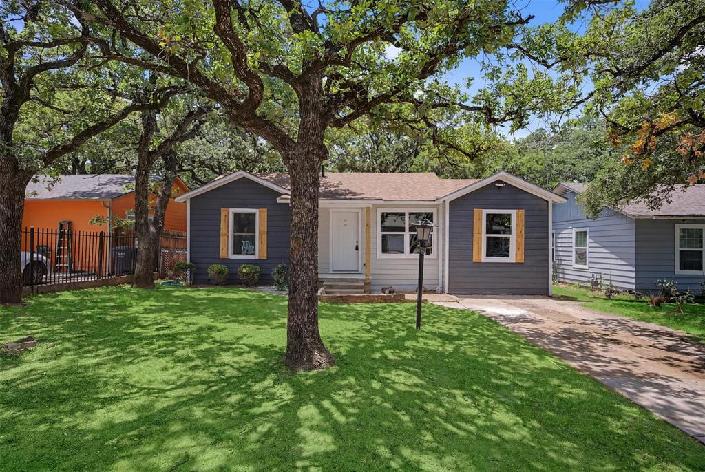 Welcome home to this stunning 4-bedroom, 2-and-a-half-bathroom home! Completely move-in ready! As you drive up, you will be greeted by beautiful shady trees and a lamppost. This property includes a concrete driveway leading to your front door. Inside, the open-concept layout connects the living, dining, and kitchen areas, creating a comfortable and functional space for everyday living. Don't miss the beautiful quartz and gold finishes. You will also find 4 generously sized bedrooms with a huge walk-in closet in the primary, each with brand-new carpet and its own ceiling fan with a handheld control. You will also enjoy the fully updated restrooms, one with a built-in bench, which showcase modern touches and beautiful gold hardware.
In the backyard, you will find a fully fenced space for privacy during gatherings, along with a spacious shed.
This home includes new carpet, new flooring, new trim, new texture and paint, new restrooms, new kitchen with beautiful quartz countertops, and new cabinets! You do not want to miss your chance to see this one!
