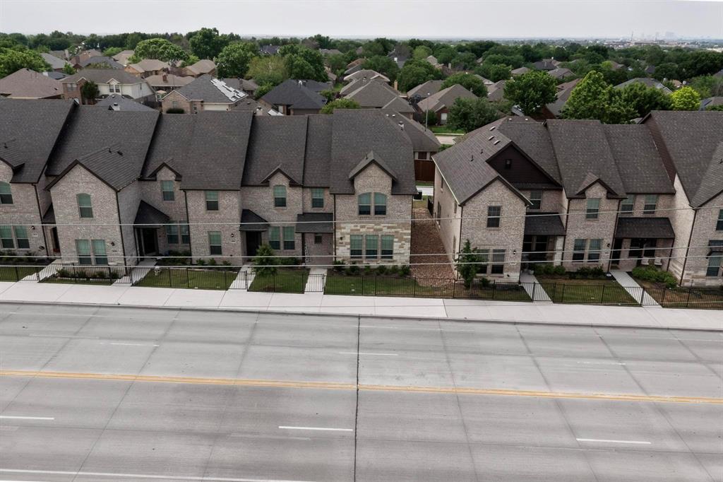 Bursey Road Twnhms - Residential