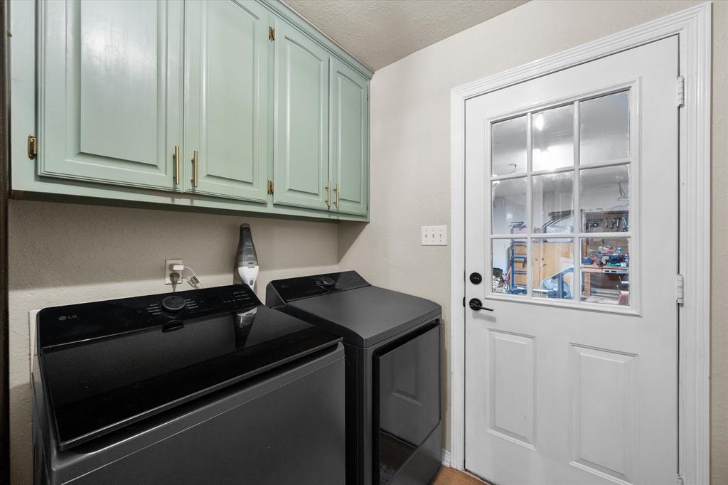 ABS A10139 R CARADINE ABST TRACT 21A - Residential