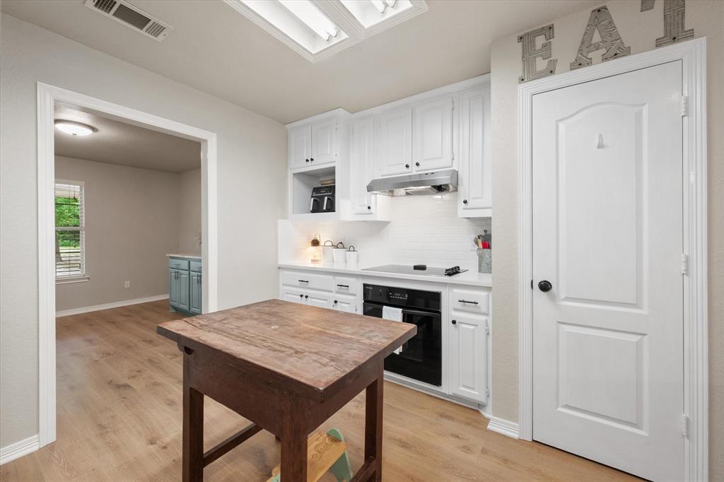 ABS A10139 R CARADINE ABST TRACT 21A - Residential