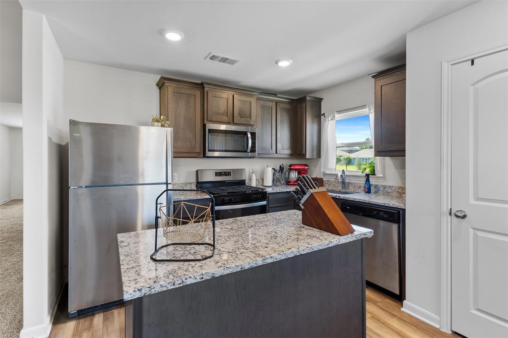Vista West II - Residential