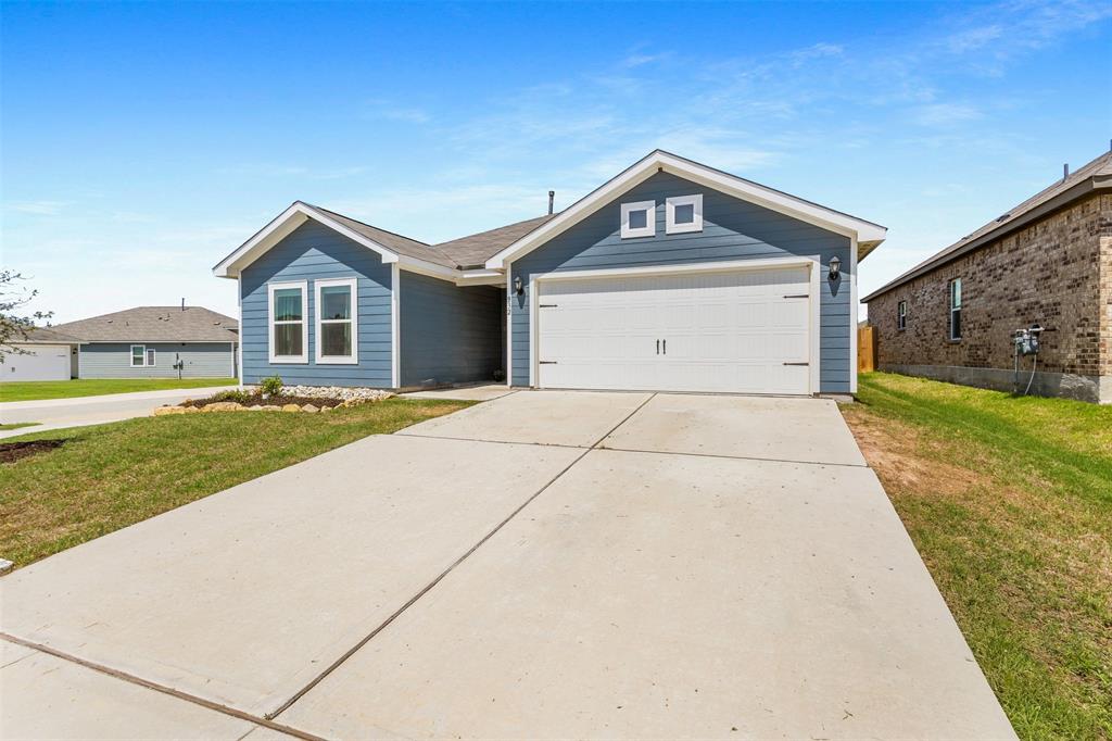 Vista West II - Residential