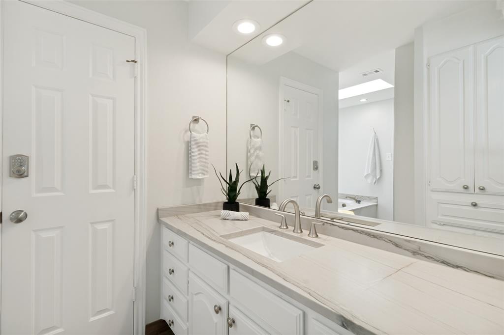 PRESTON GATEWAY (PRESTON ROAD HIGHLANDS WEST) - Residential