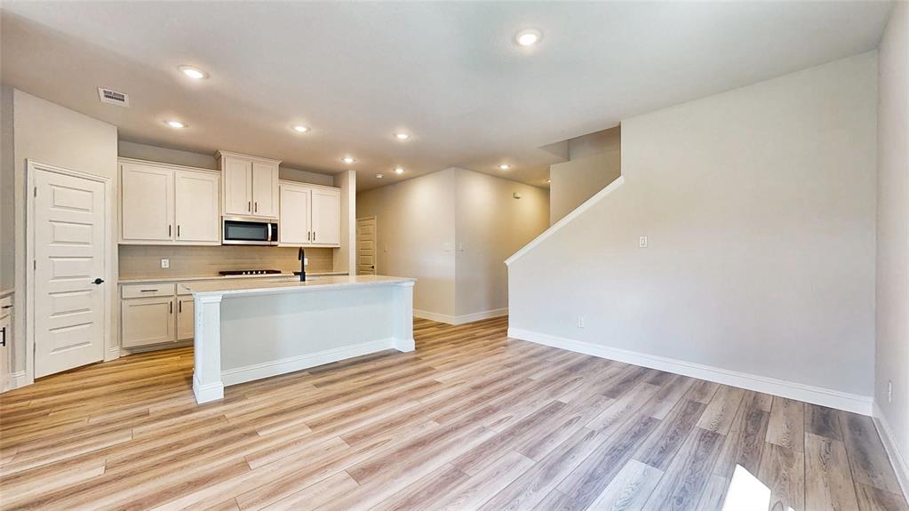 Overland Grove - Residential