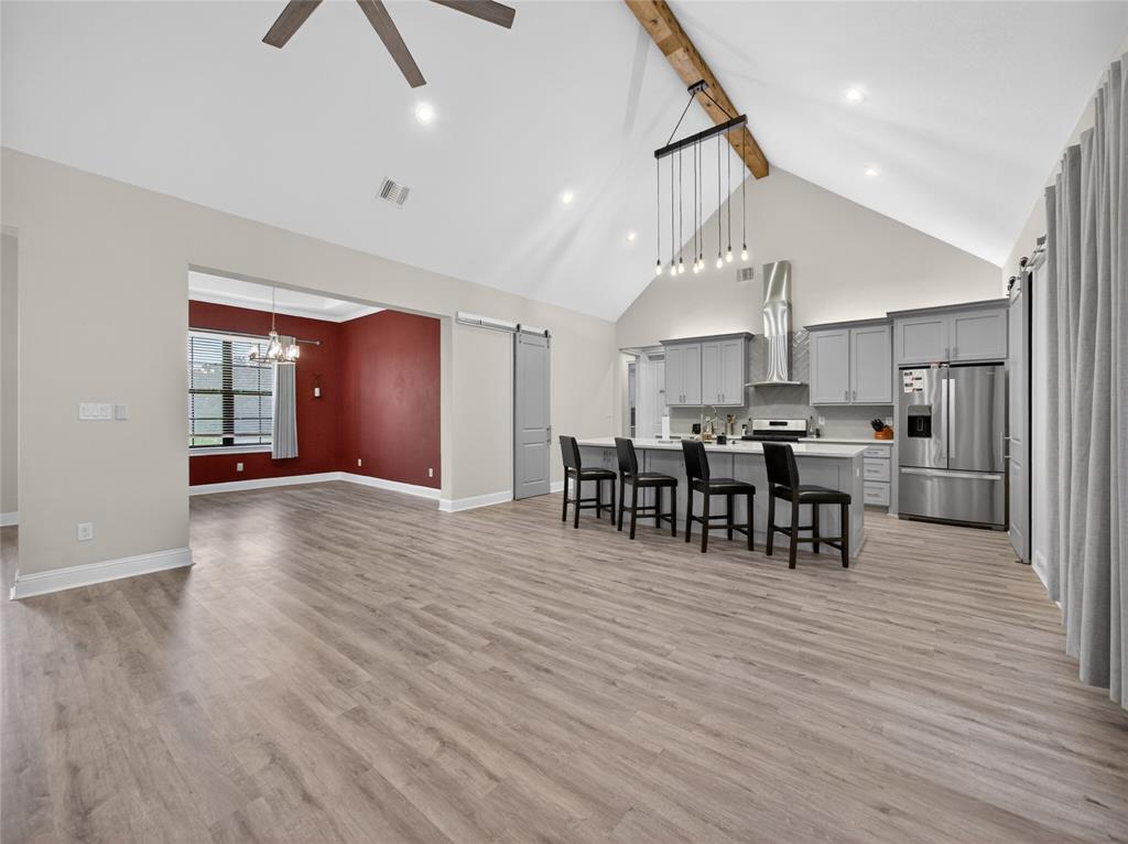 White Bluff #18 - Residential