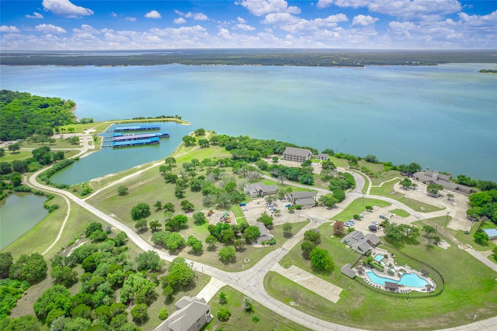 White Bluff #18 - Residential