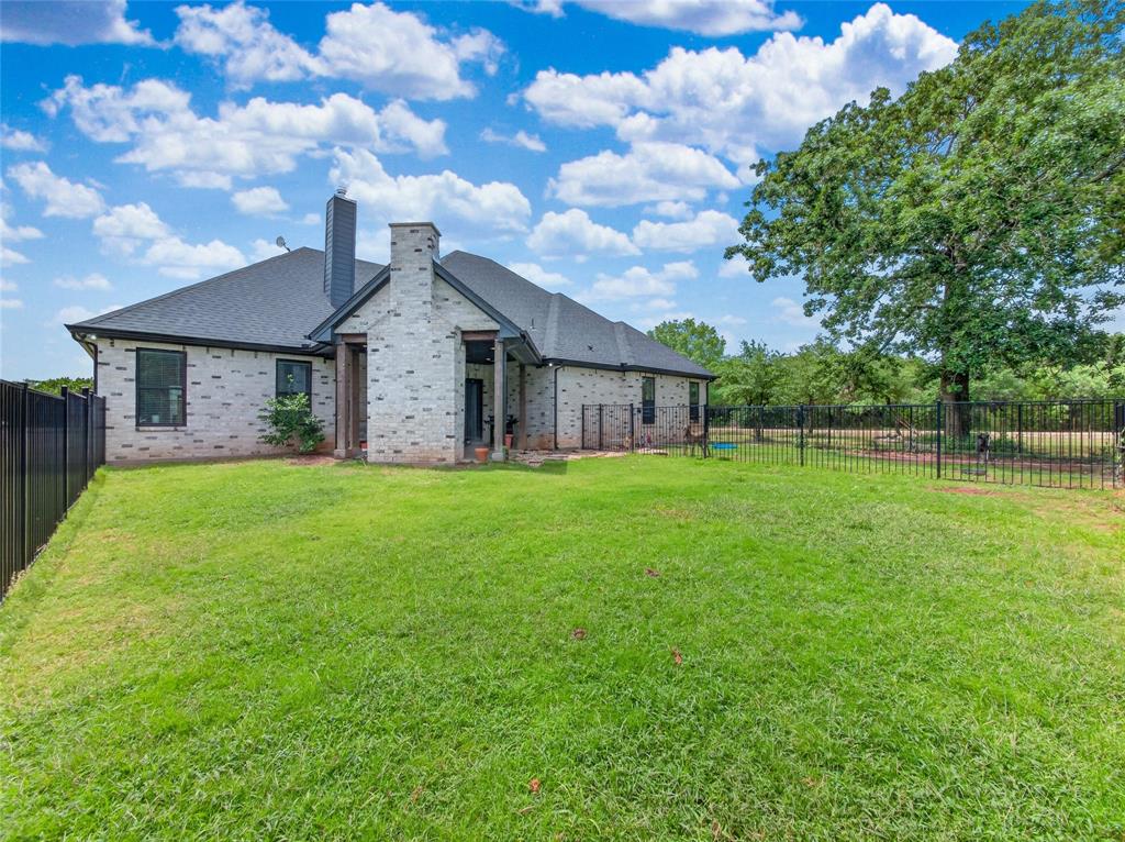 White Bluff #18 - Residential